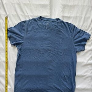 American Eagle Outfitters Short Sleeve Crew Tee in Dusty Blue